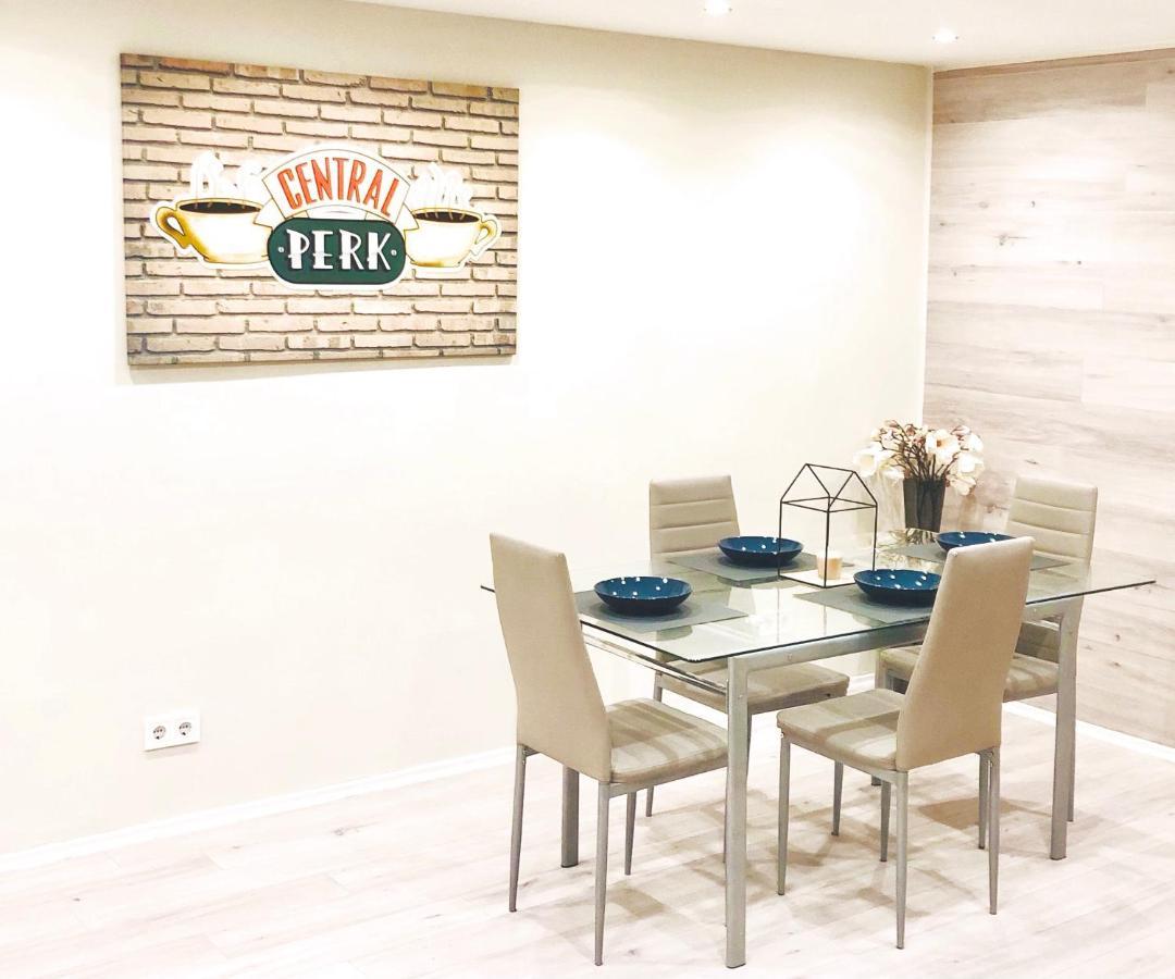Akacfa 62 Dowtown 2Br Wifi+Ac Apartment Budapest Exterior photo